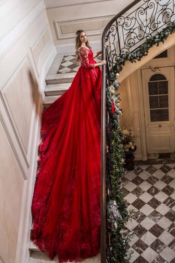 meilleure robe de mariée rouge en tulle: passion